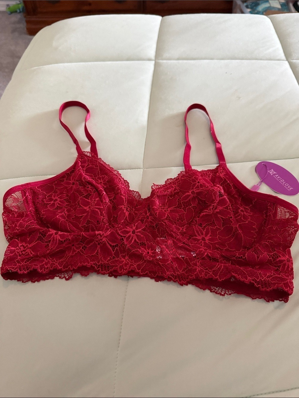 #0163 Aritzia Red Floral Lace Bralette with Thin Straps - Medium